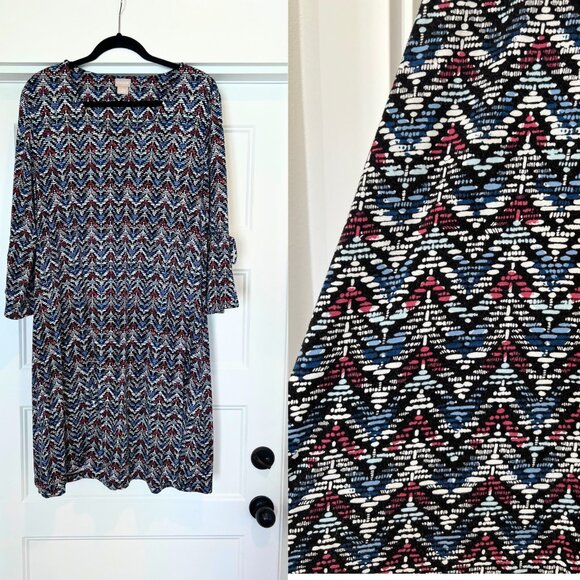 Chico's Women Size 16/18 Black, Blue, Short Split Bell Sleeve Stretch Comfy Knit - Picture 1 of 10